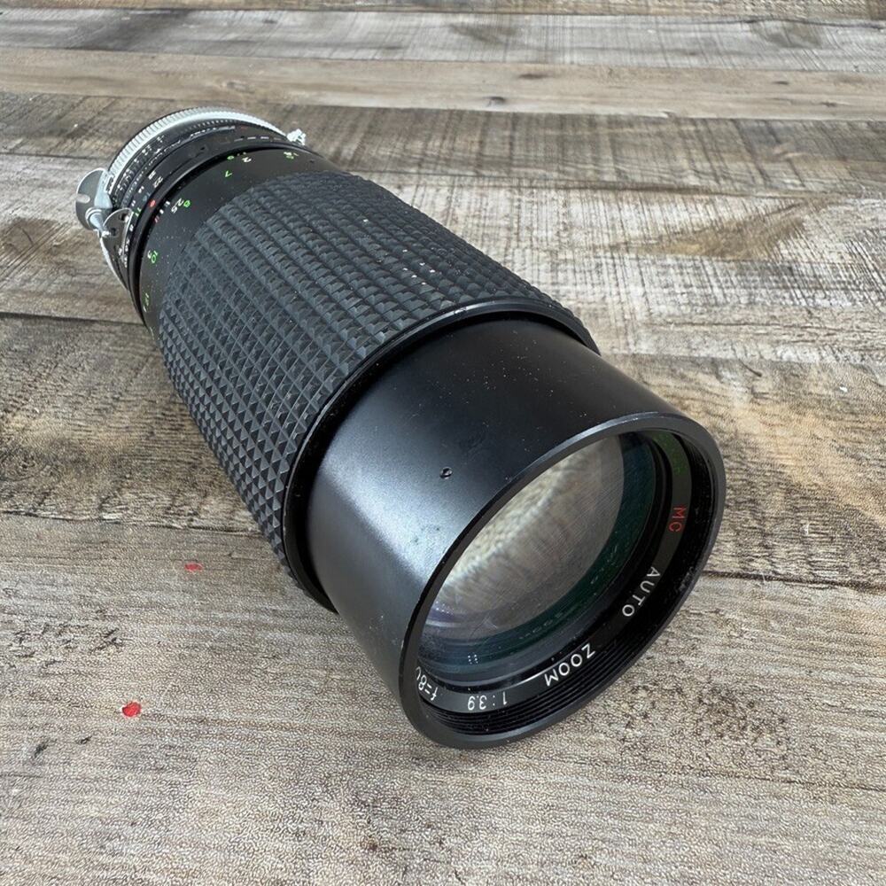 Sakar Lens Auto Zoom 80-200mm 1:3.9 Black